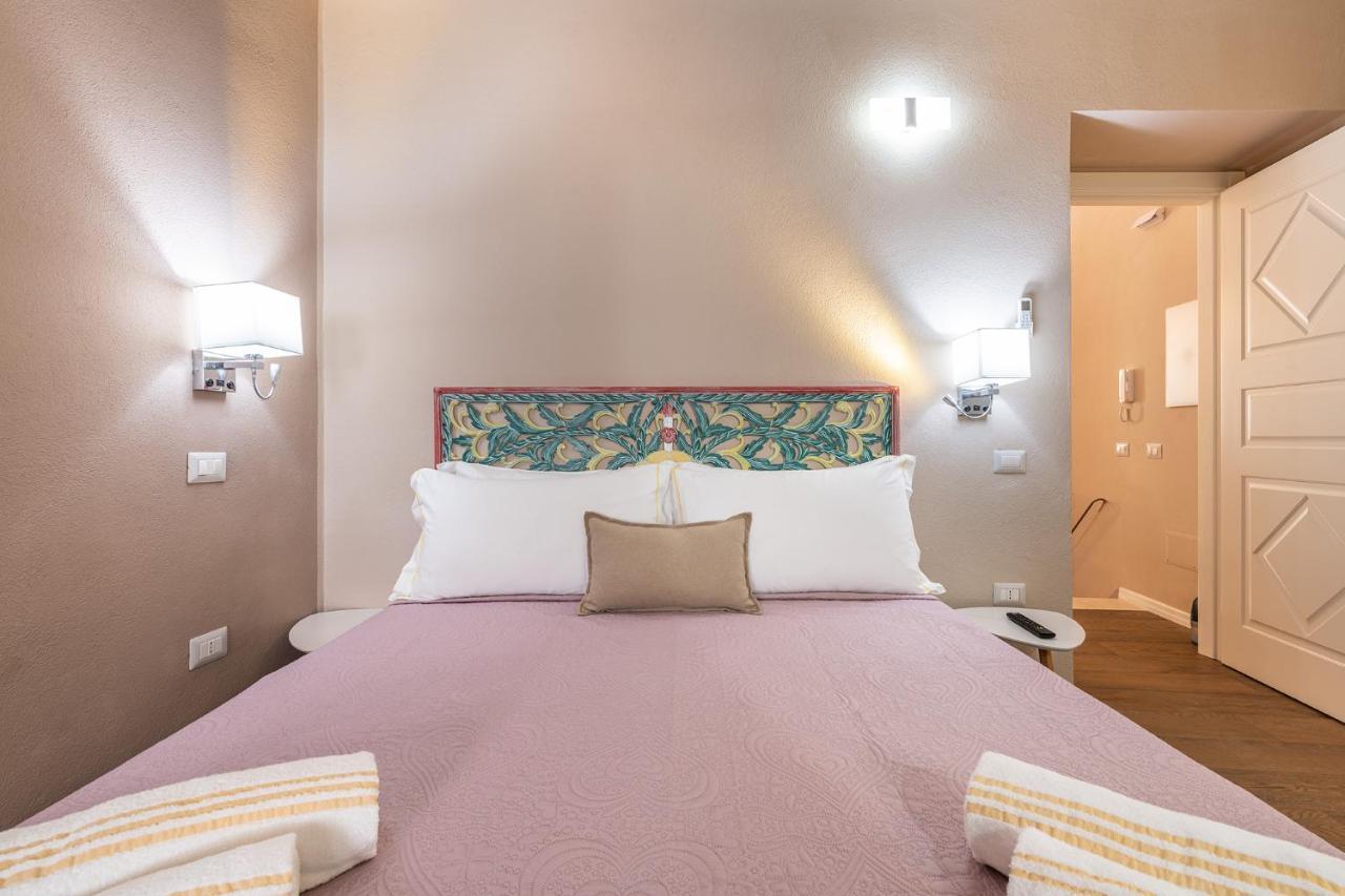 Promenade Boutique Rooms - City Centre Cagliari Eksteriør bilde